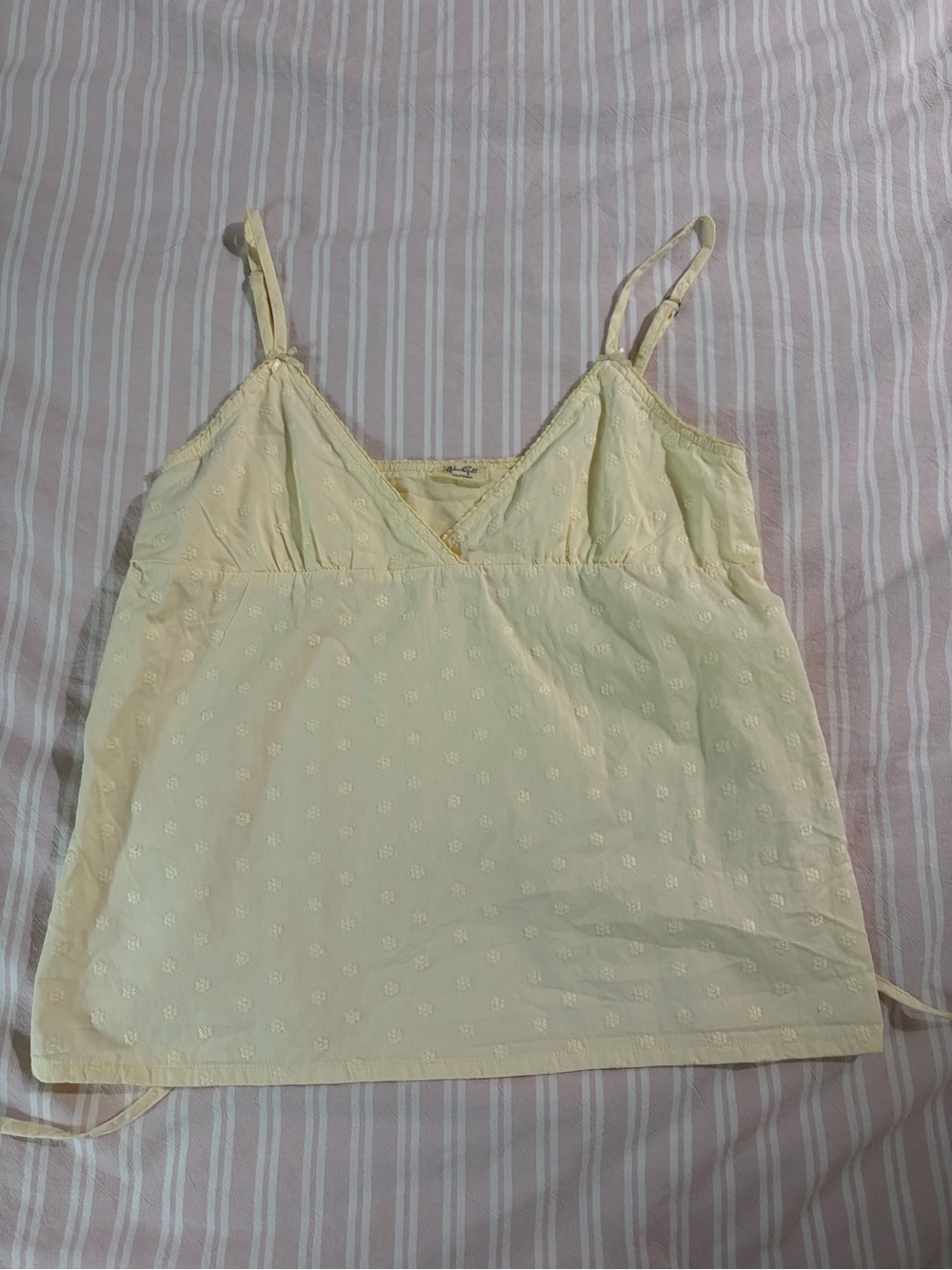 Brandy Melville Light Yellow Spaghetti Strap Tank Top